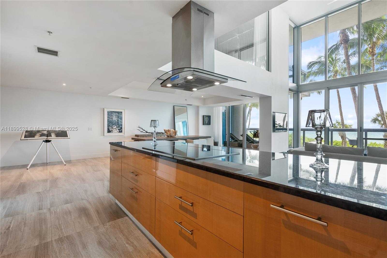 Small Image of 6899 COLLINS AVE #202, Miami Beach Number 6