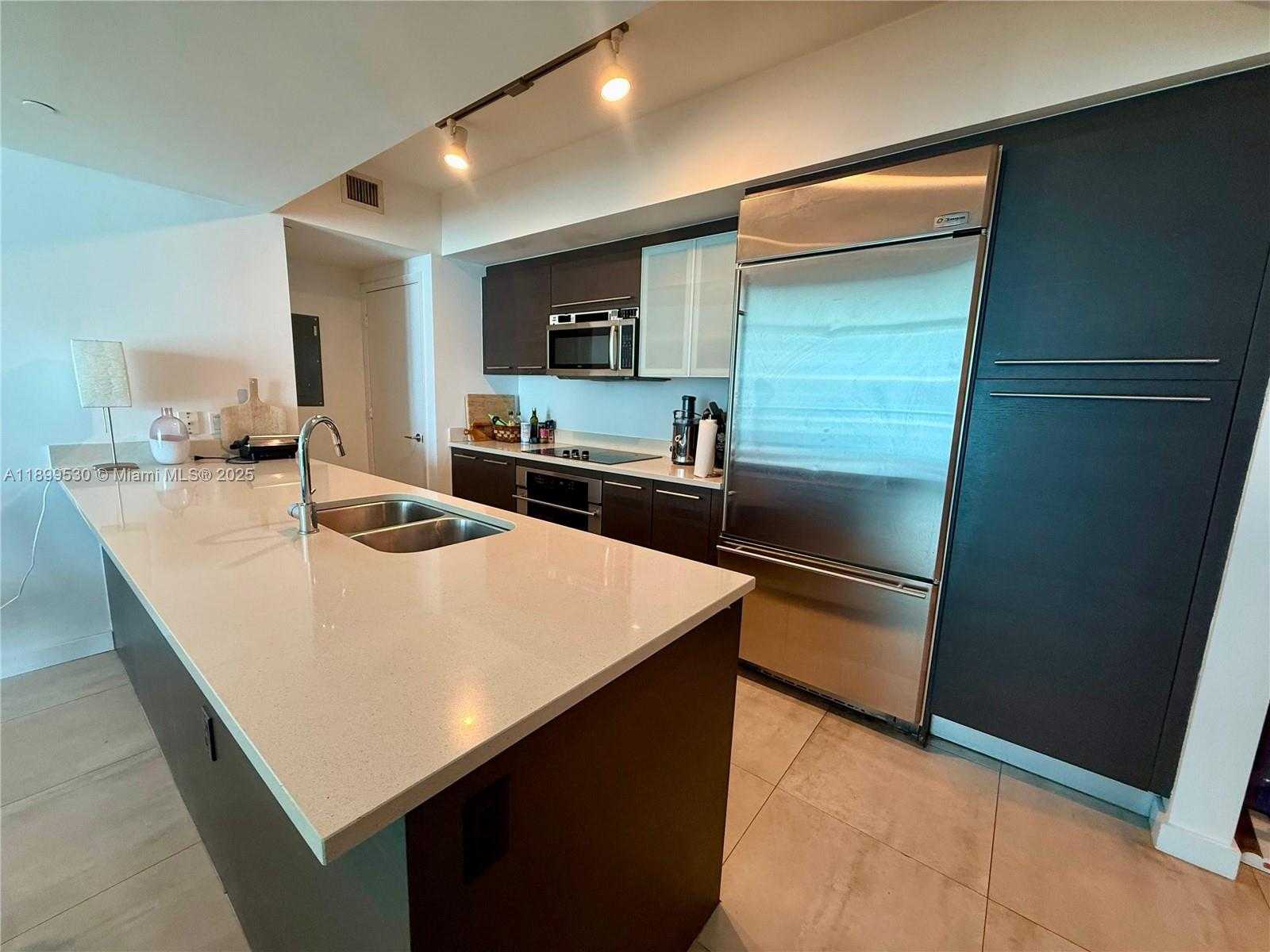 Small Image of 55 SOUTH EAST 6TH ST #3003, Miami Number 3