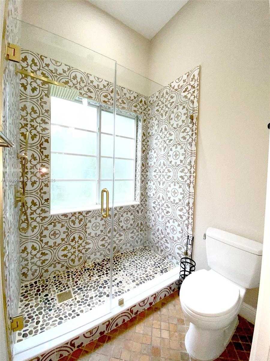 Small Image of 16208 NORTH WEST 83RD PL, Miami Lakes Number 20