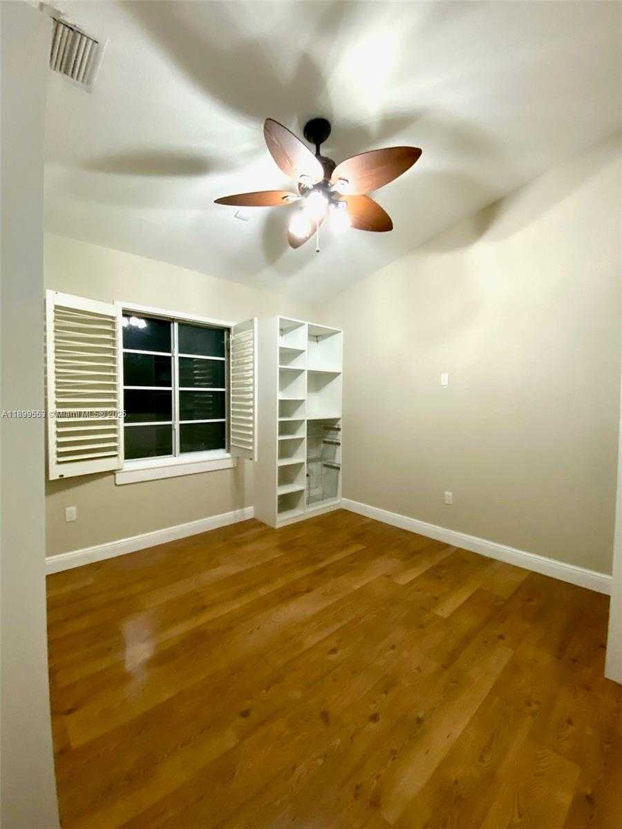 Small Image of 16208 NORTH WEST 83RD PL, Miami Lakes Number 26