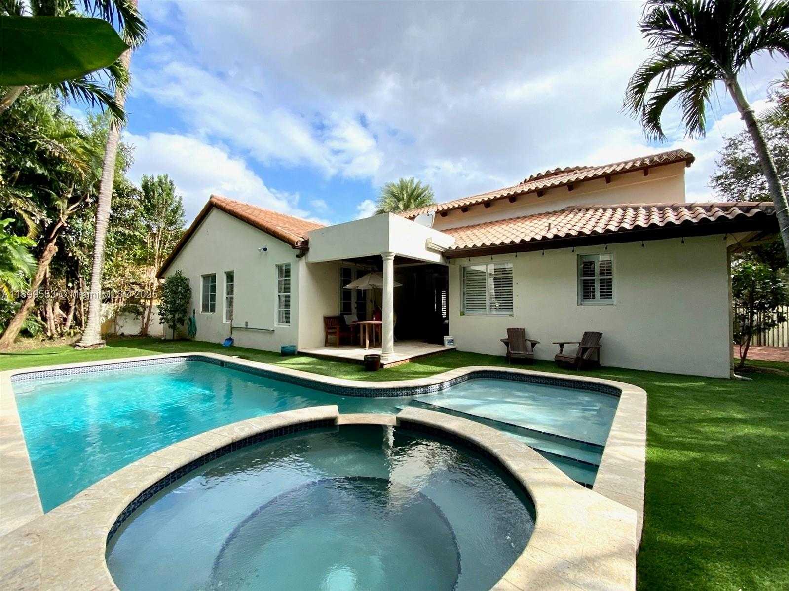 Small Image of 16208 NORTH WEST 83RD PL, Miami Lakes Number 31