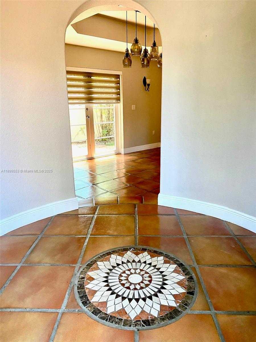 Small Image of 16208 NORTH WEST 83RD PL, Miami Lakes Number 4