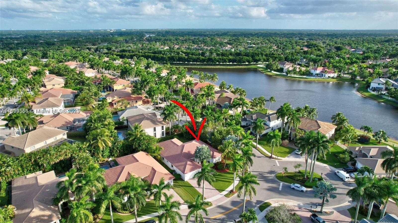 Small Image of 1709 VICTORIA POINTE CIR #00, Weston Number 29