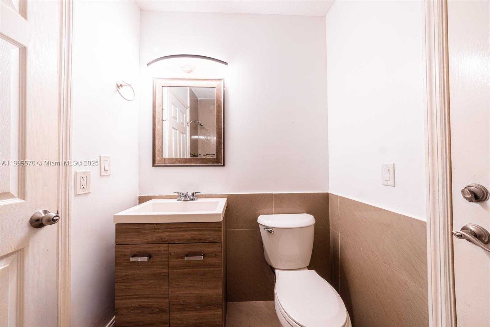 Small Image of 14859 SOUTH WEST 177TH TER, Miami Number 27