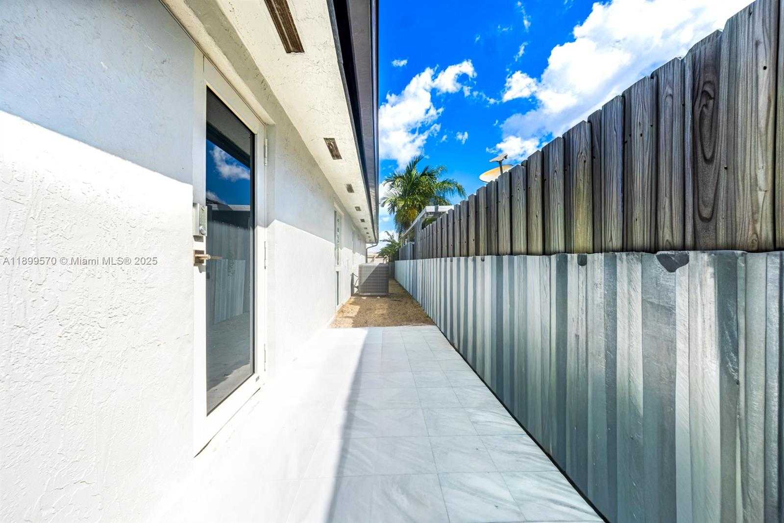 Small Image of 14859 SOUTH WEST 177TH TER, Miami Number 5