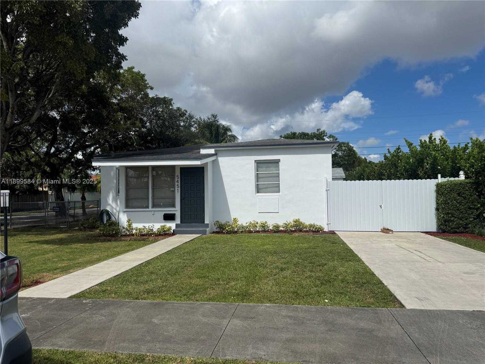 Small Image of 5451 SOUTH WEST 6TH ST #1, Miami Number 2