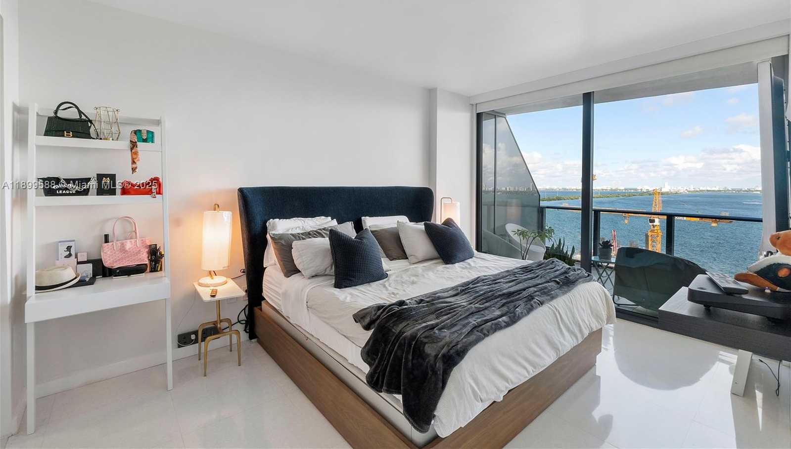 Small Image of 460 NORTH EAST 28TH ST #2103, Miami Number 9