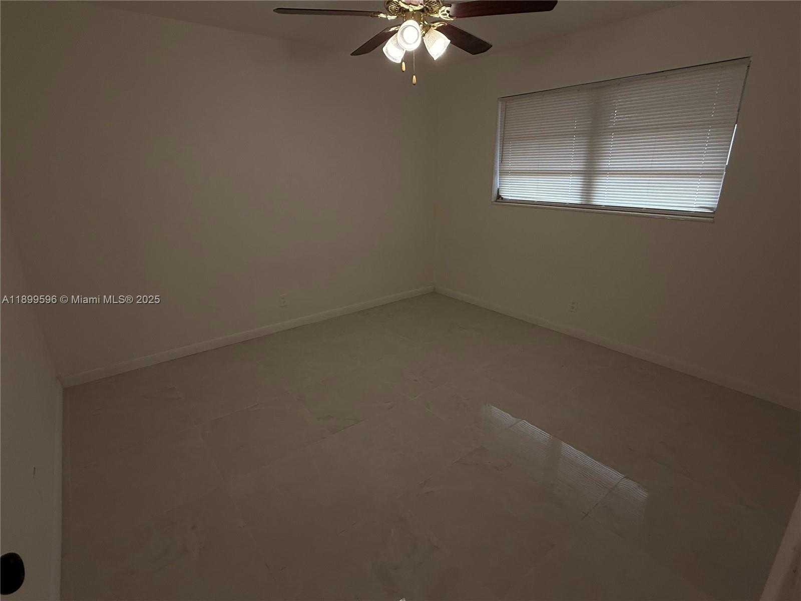 Small Image of 2319 JACKSON ST #7, Hollywood Number 8