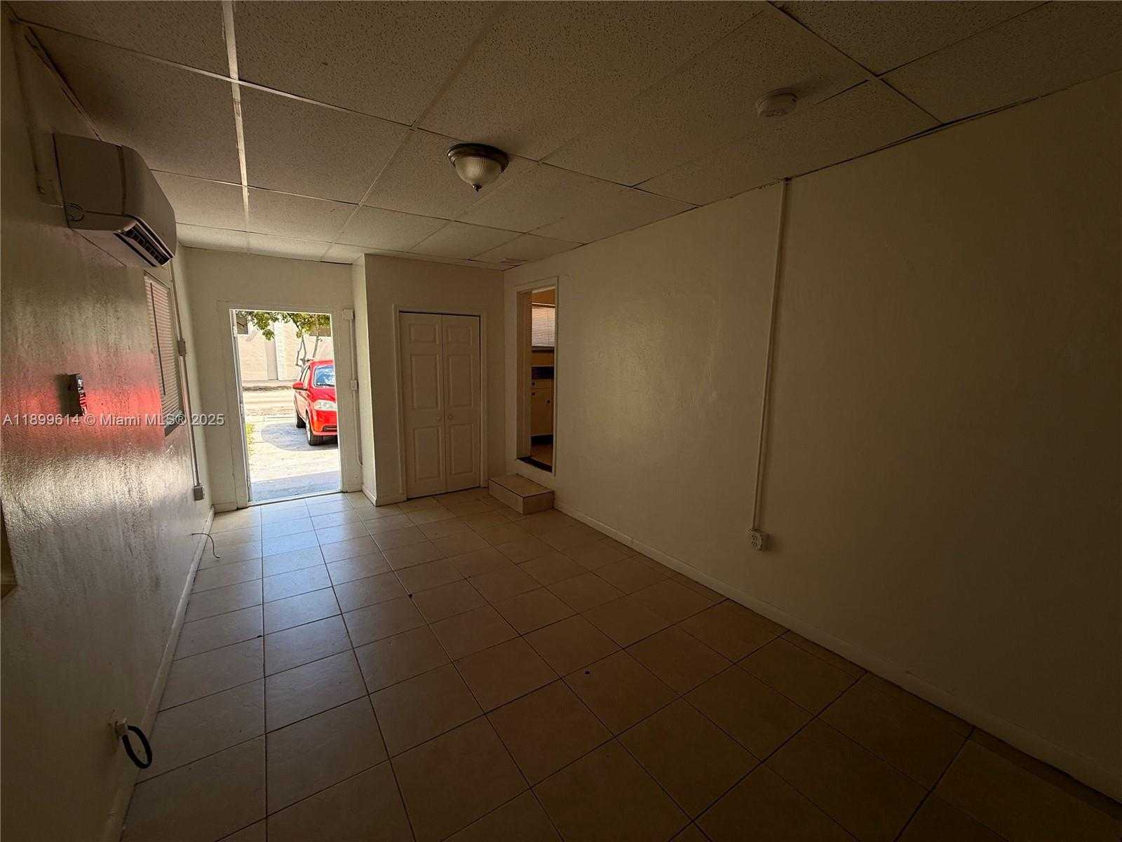 Small Image of 1012 NORTH 24TH AVE #2, Hollywood Number 7