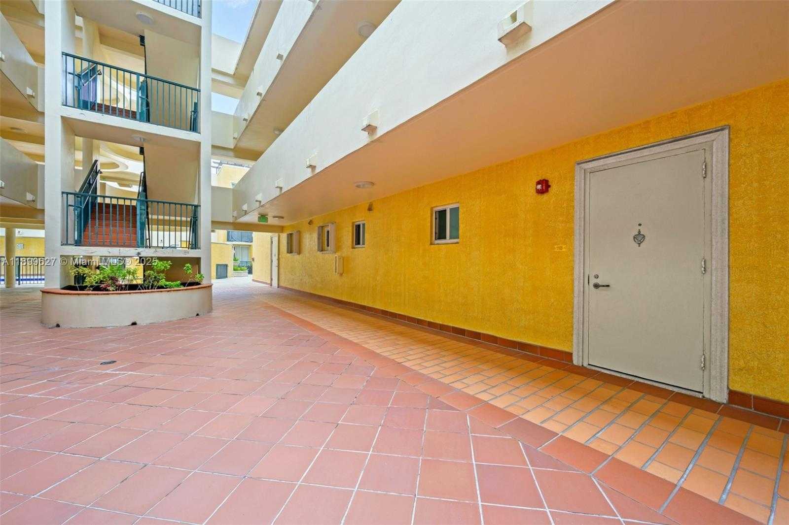 Small Image of 8888 WEST COLLINS AVE #113, Surfside Number 22