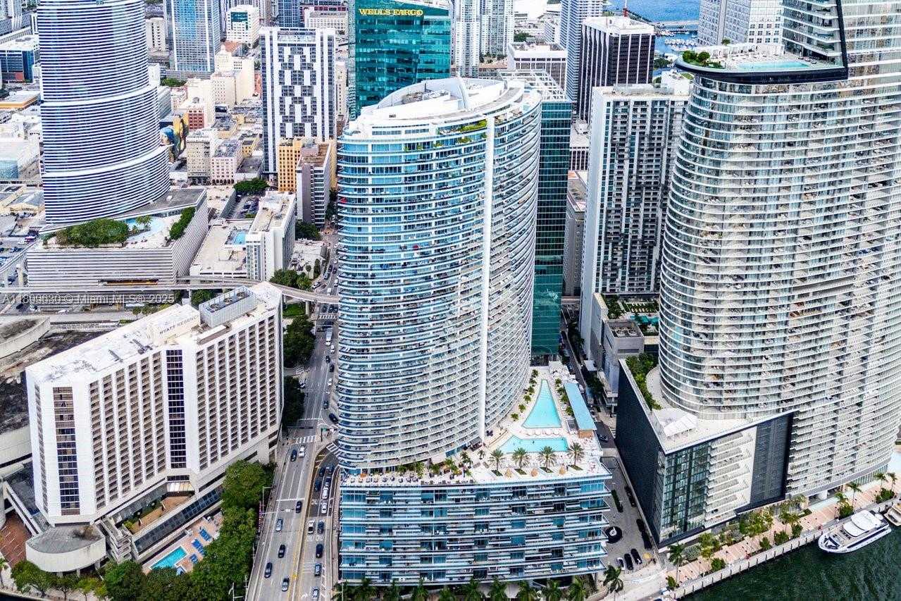 Small Image of 200 BISCAYNE BOULEVARD WAY #3702, Miami Number 51