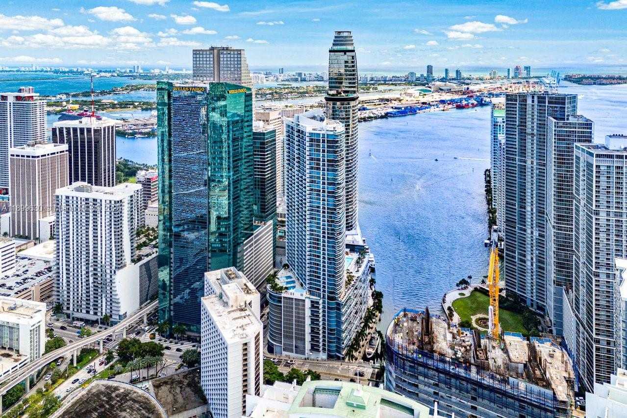 Small Image of 200 BISCAYNE BOULEVARD WAY #3702, Miami Number 56