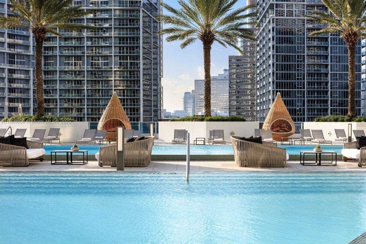 Small Image of 200 BISCAYNE BOULEVARD WAY #3702, Miami Number 57