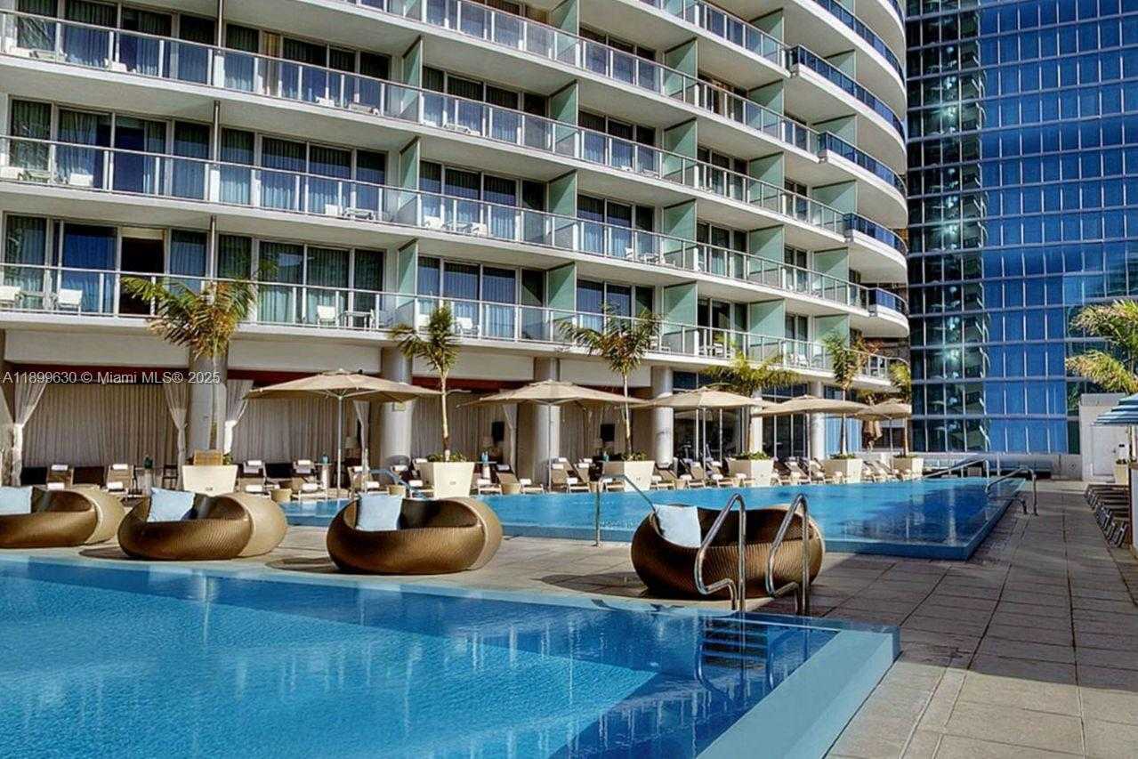 Small Image of 200 BISCAYNE BOULEVARD WAY #3702, Miami Number 59