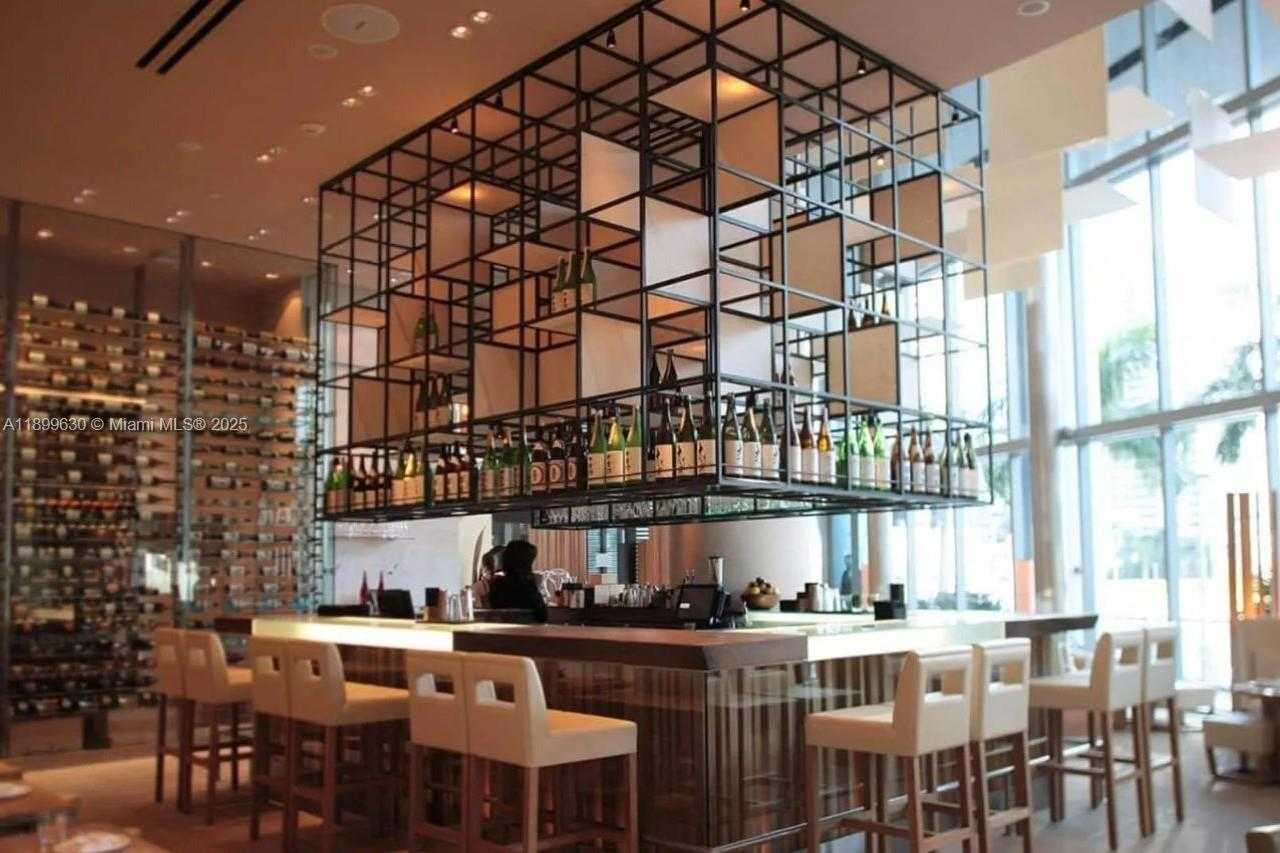 Small Image of 200 BISCAYNE BOULEVARD WAY #3702, Miami Number 65