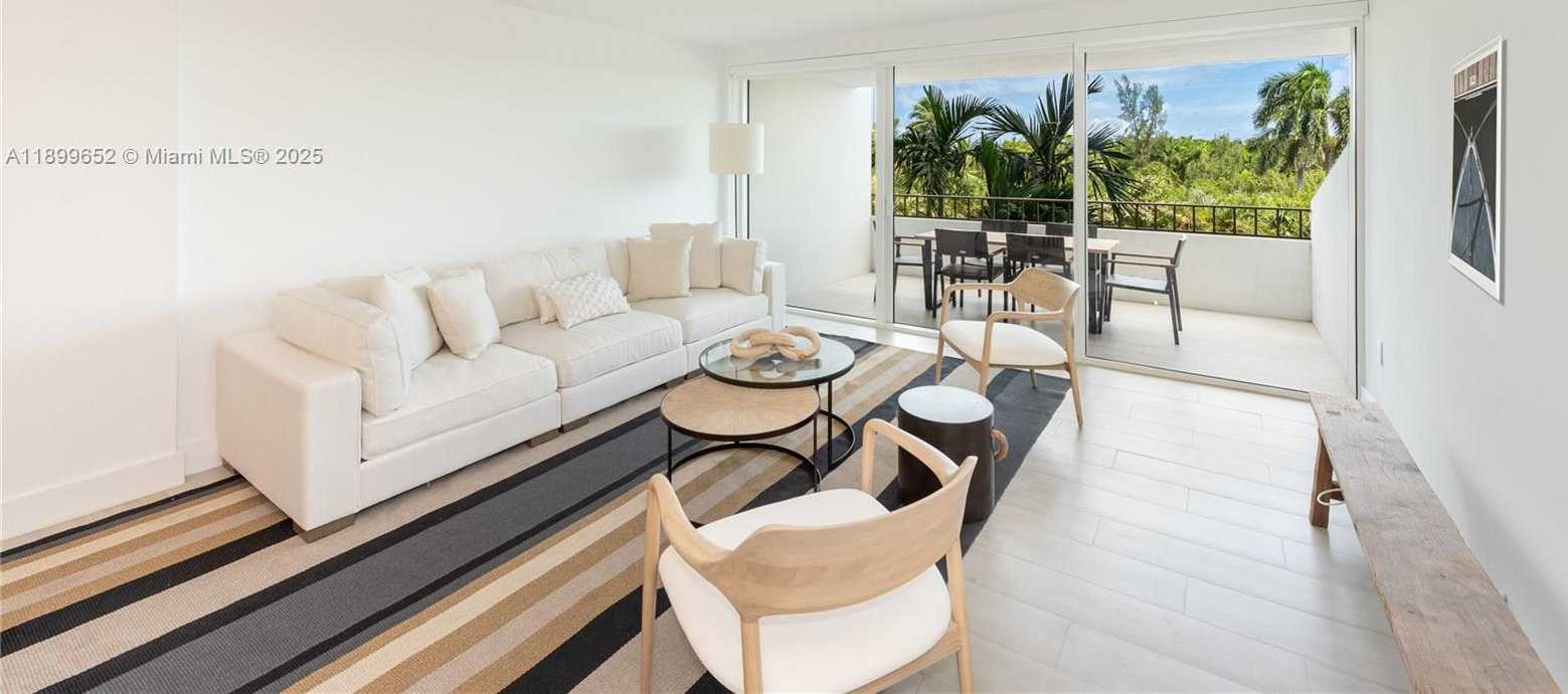 Small Image of 155 OCEAN LANE DR #404, Key Biscayne Number 1