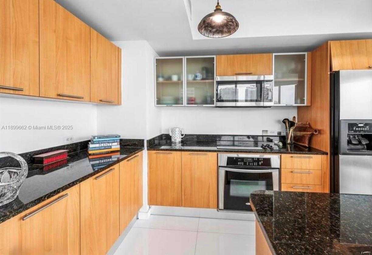 Small Image of 480 NORTH EAST 30TH ST #1607, Miami Number 4