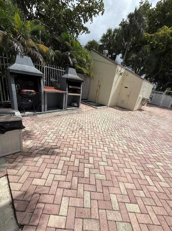 Small Image of 20381 NORTH EAST 30TH AVE #118-7, Aventura Number 17