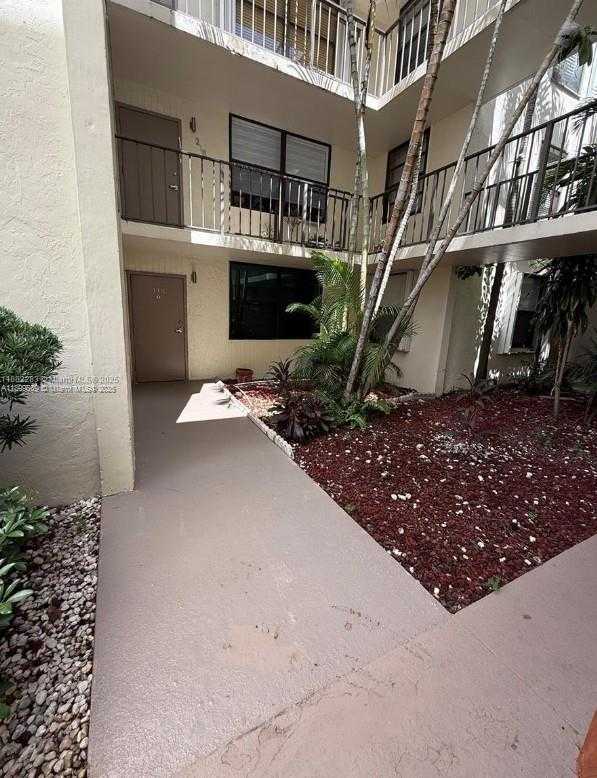 Small Image of 20381 NORTH EAST 30TH AVE #118-7, Aventura Number 3