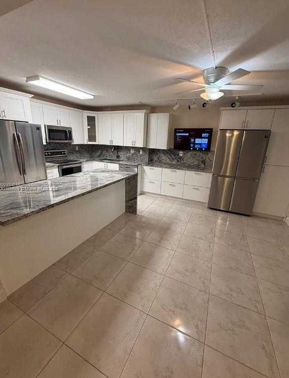 Small Image of 20381 NORTH EAST 30TH AVE #118-7, Aventura Number 5