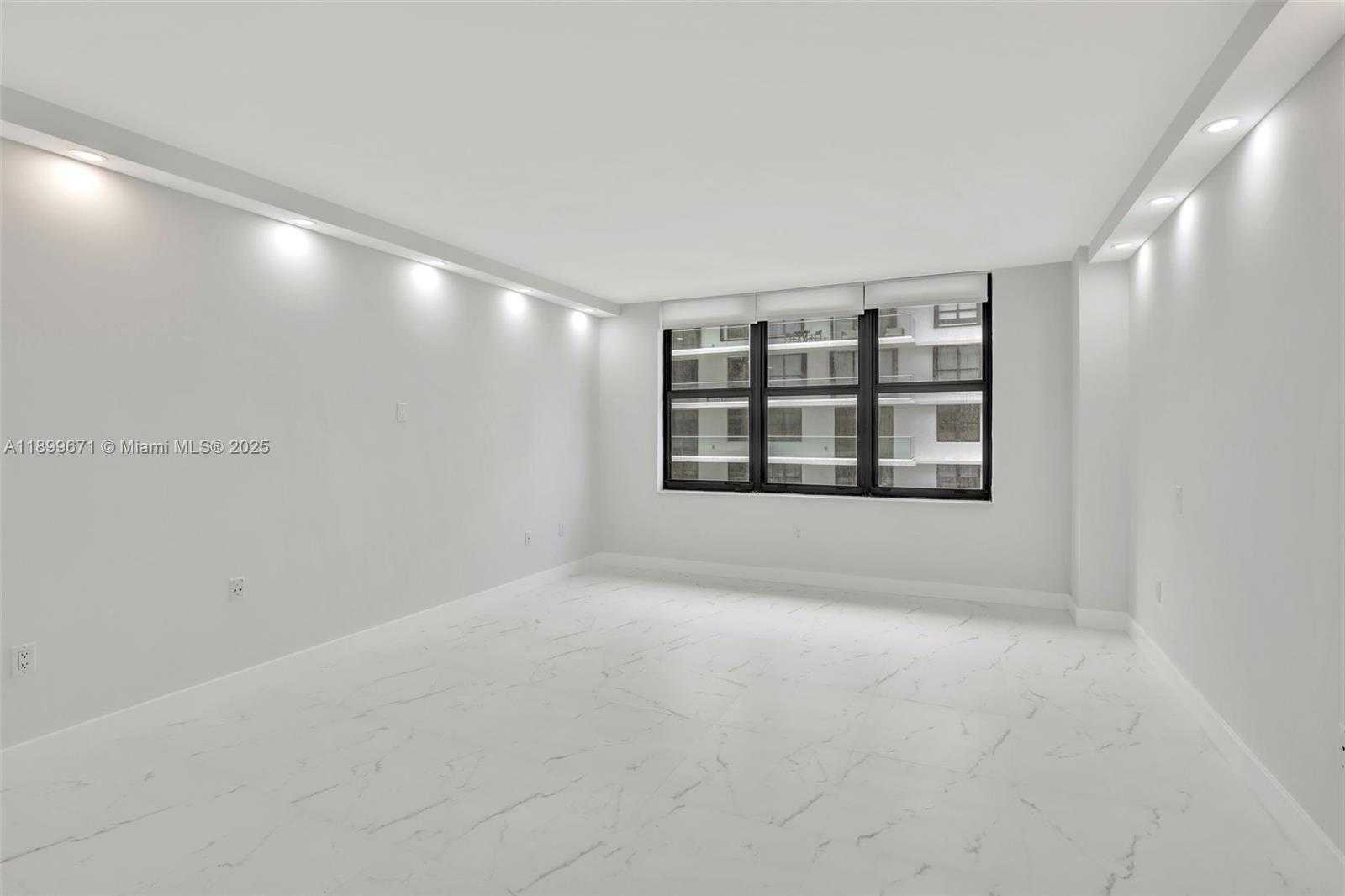Small Image of 9801 COLLINS AVE #15X, Bal Harbour Number 28
