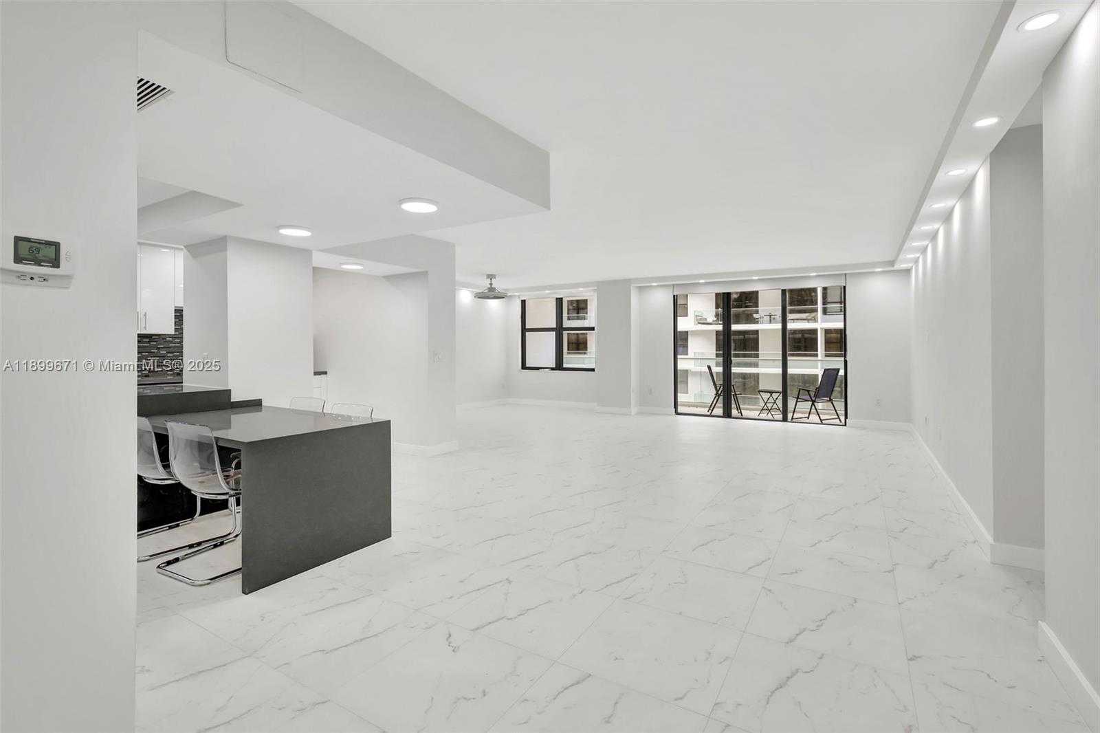 Small Image of 9801 COLLINS AVE #15X, Bal Harbour Number 6