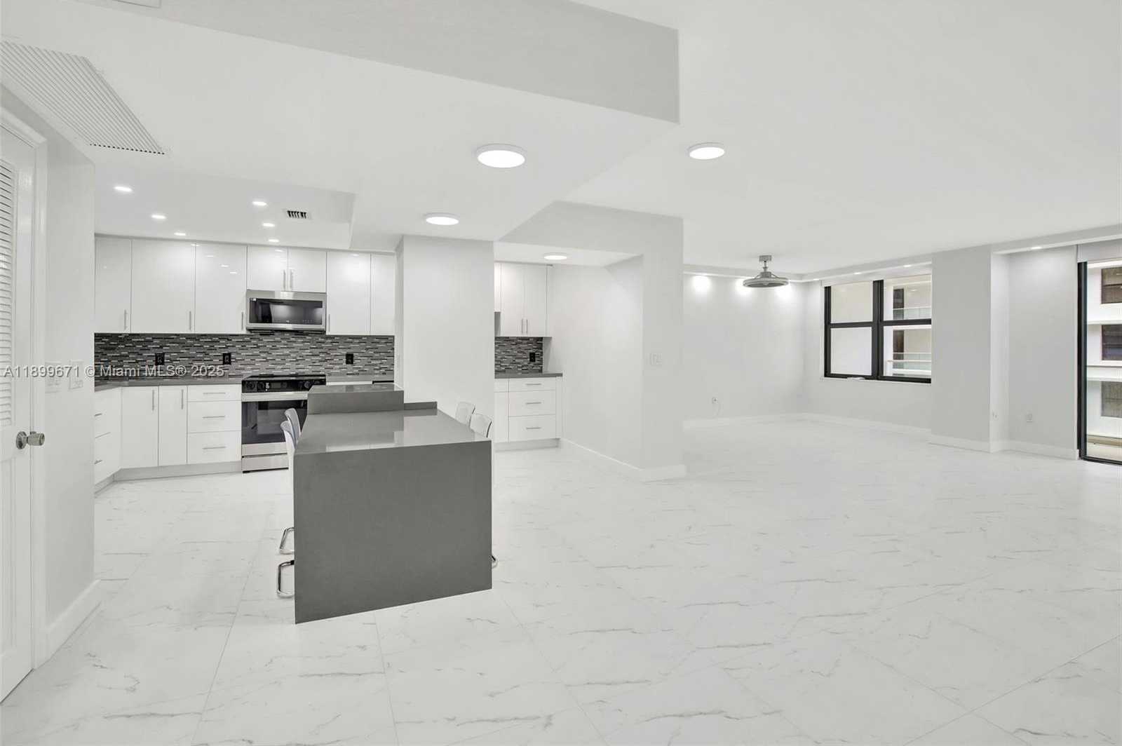 Small Image of 9801 COLLINS AVE #15X, Bal Harbour Number 7