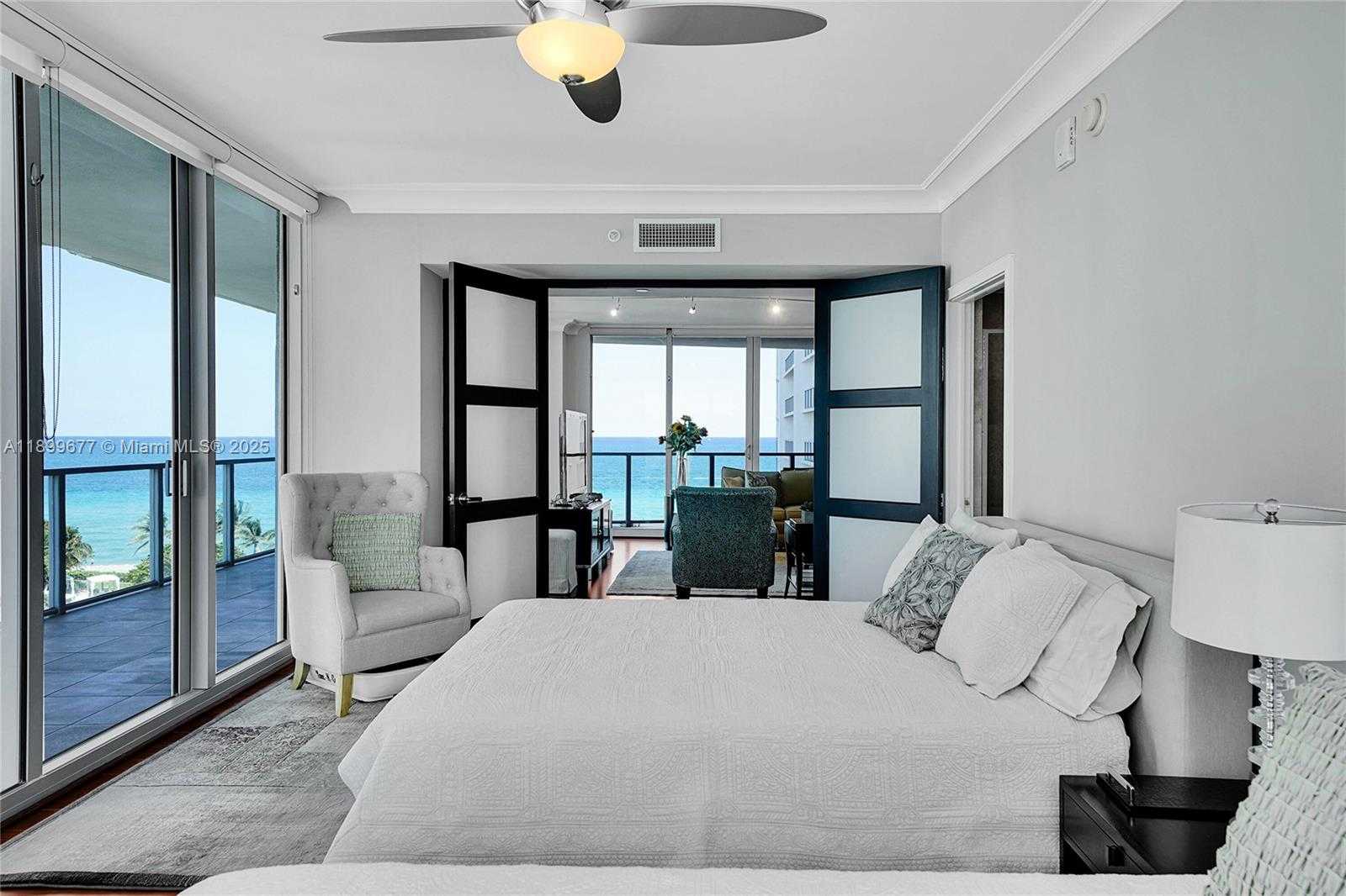 Imagen de Pequeño Objeto