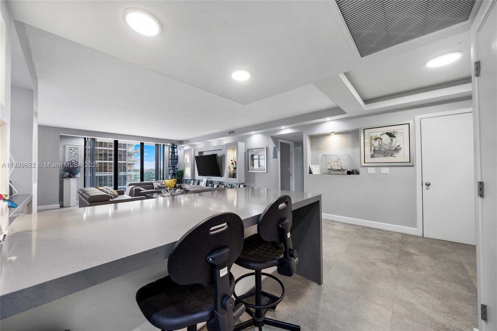 Small Image of 9801 COLLINS AVE #16U, Bal Harbour Number 16