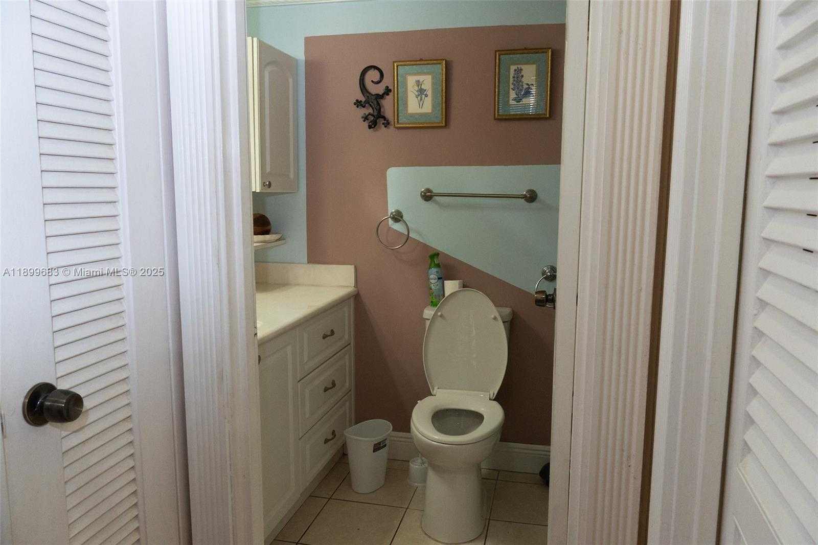 Imagen de Pequeño Objeto