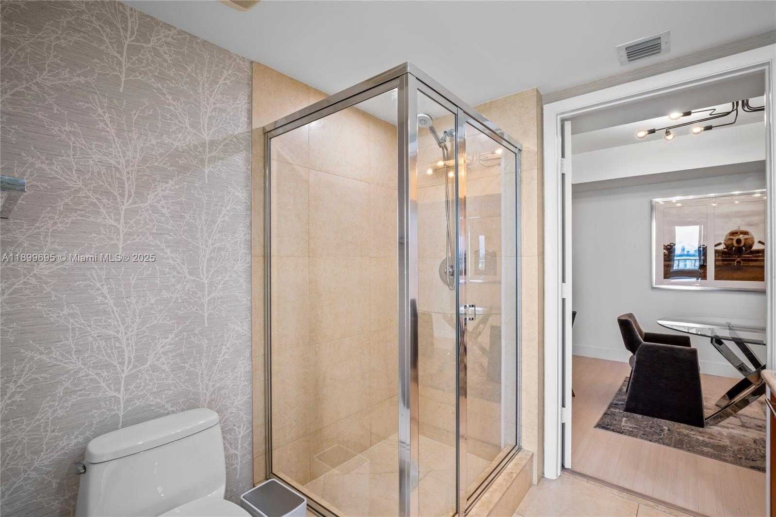 Small Image of 50 BISCAYNE BLVD #2308, Miami Number 22