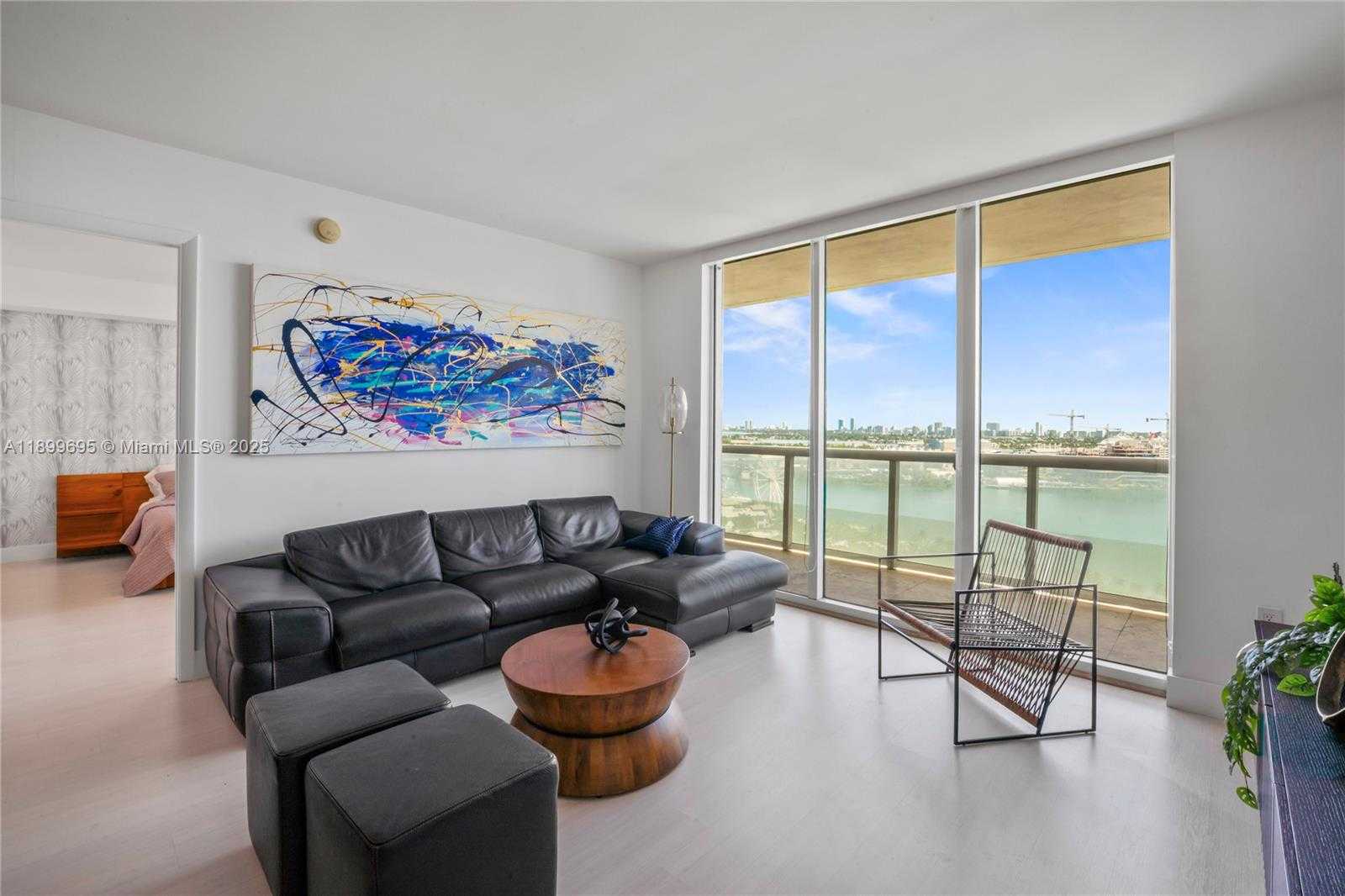 Small Image of 50 BISCAYNE BLVD #2308, Miami Number 23