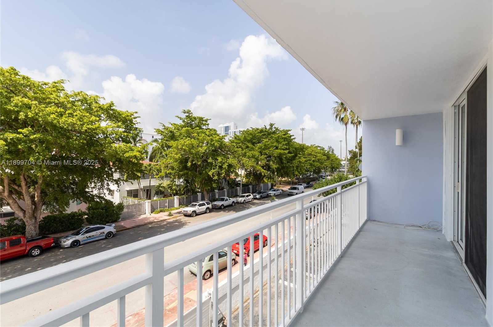Small Image of 1045 10TH ST #304, Miami Beach Number 10