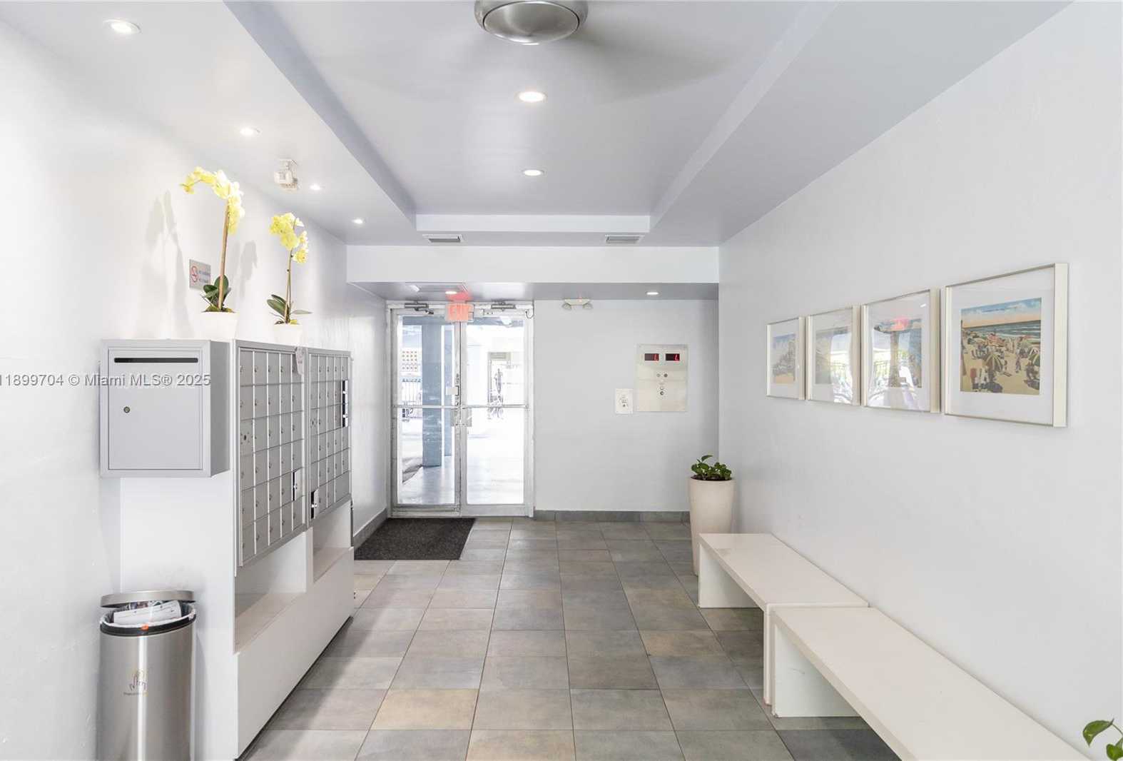 Small Image of 1045 10TH ST #304, Miami Beach Number 19