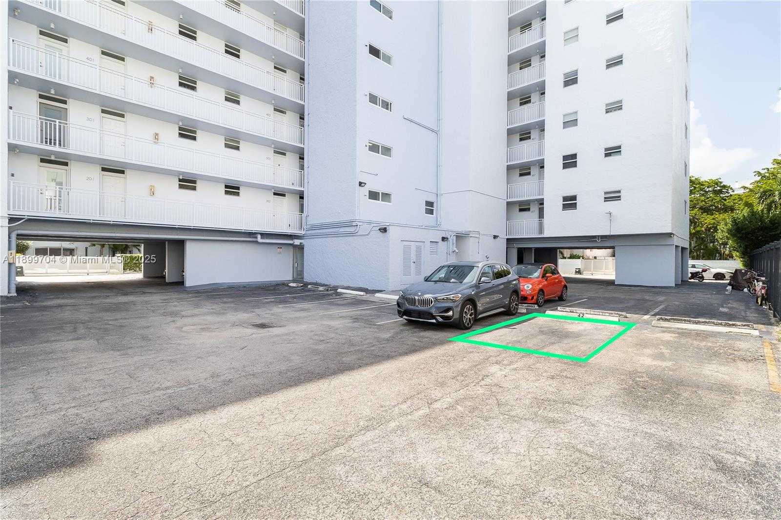 Small Image of 1045 10TH ST #304, Miami Beach Number 22