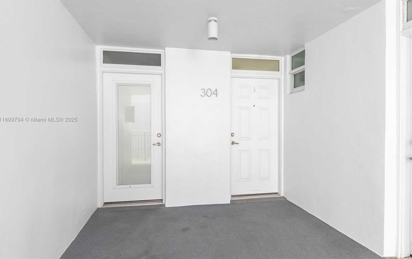 Small Image of 1045 10TH ST #304, Miami Beach Number 5