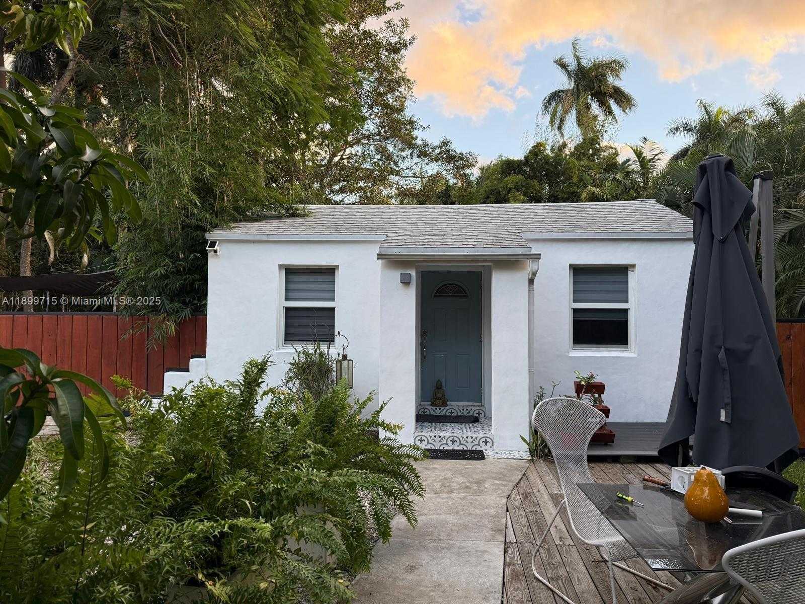 Small Image of 396 NORTH EAST 152ND ST #396, Miami Number 3