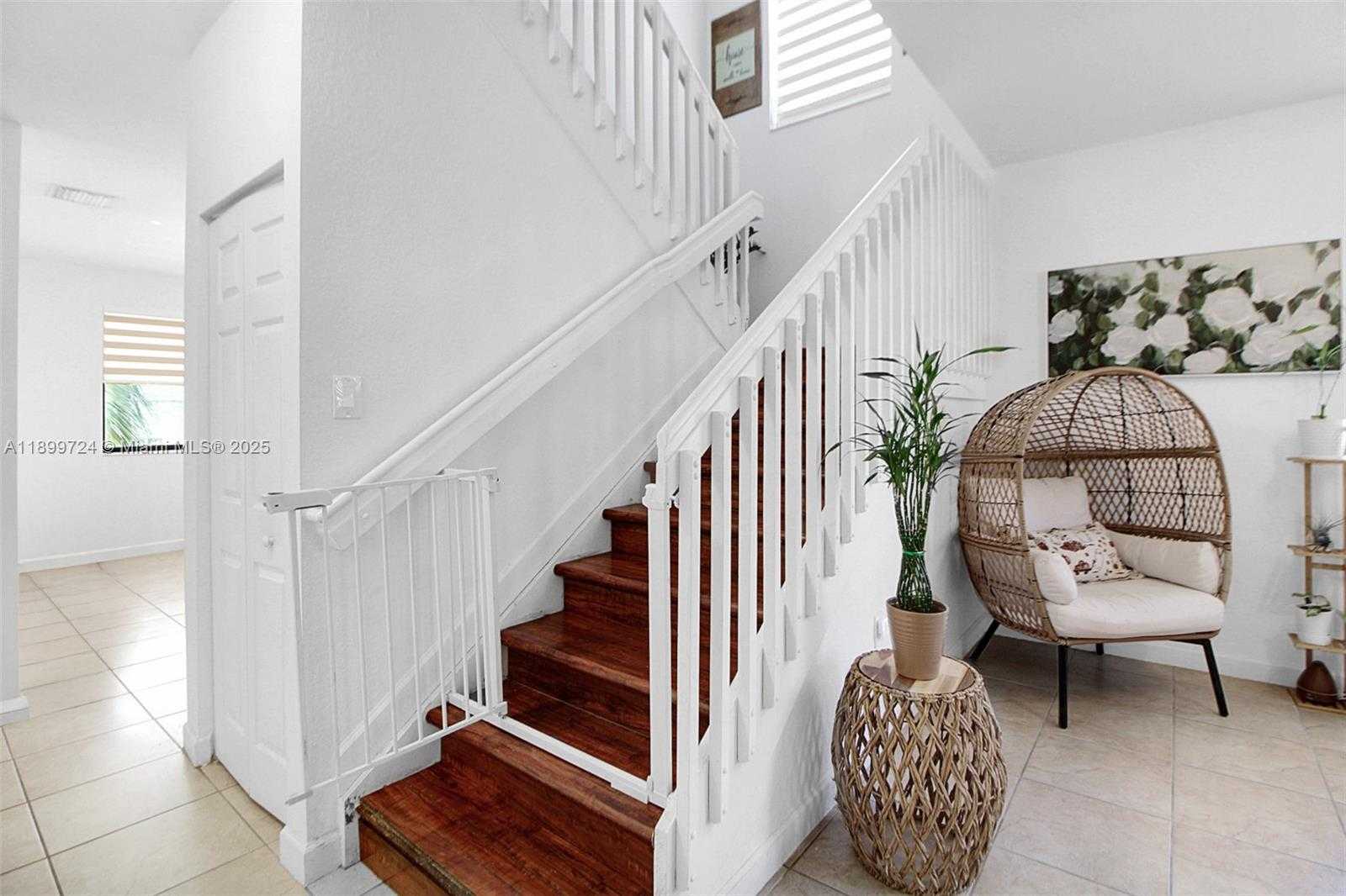 Small Image of 22760 SOUTH WEST 105TH AVE, Miami Number 7