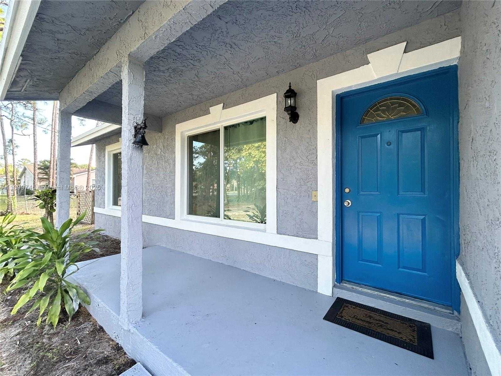Small Image of 6452 ROYAL PALM BEACH BLVD, West Palm Beach Number 4