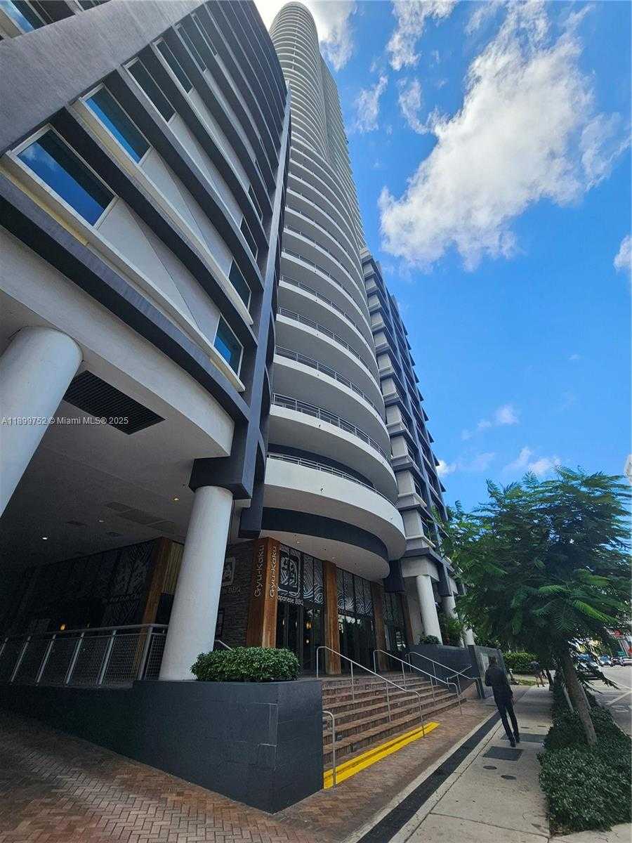 Small Image of 60 SOUTH WEST 13 ST #1900, Miami Number 89