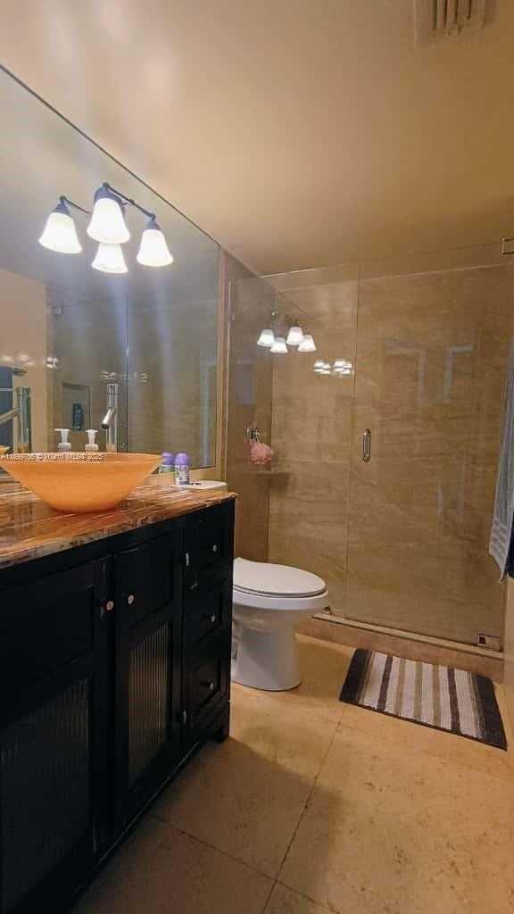 Small Image of 19999 EAST COUNTRY CLUB DR #1302, Aventura Number 3