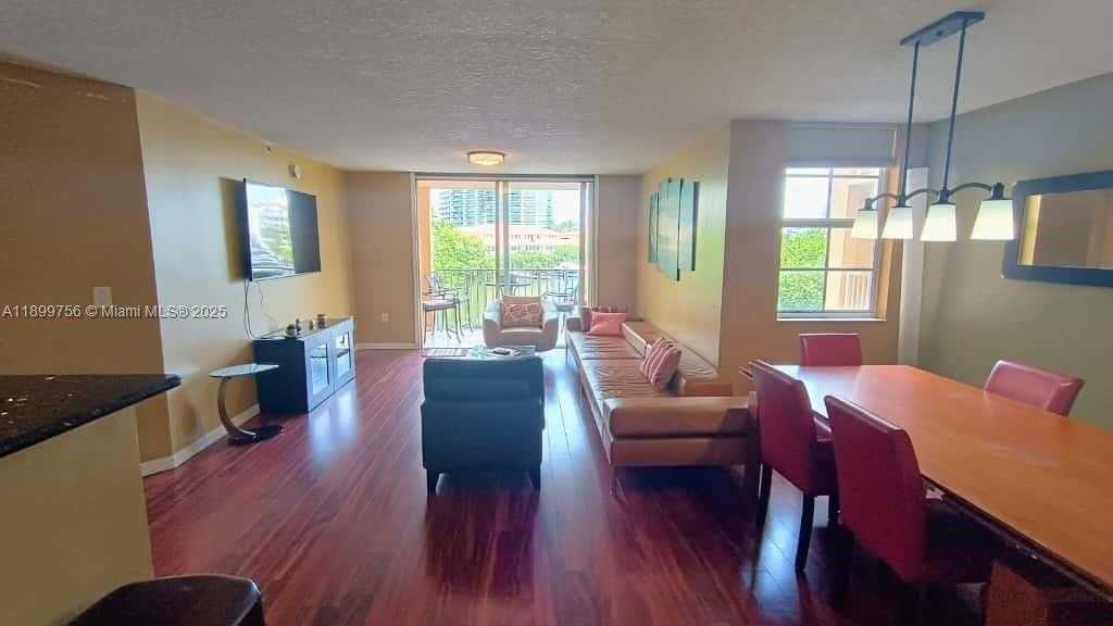 Small Image of 19999 EAST COUNTRY CLUB DR #1302, Aventura Number 4