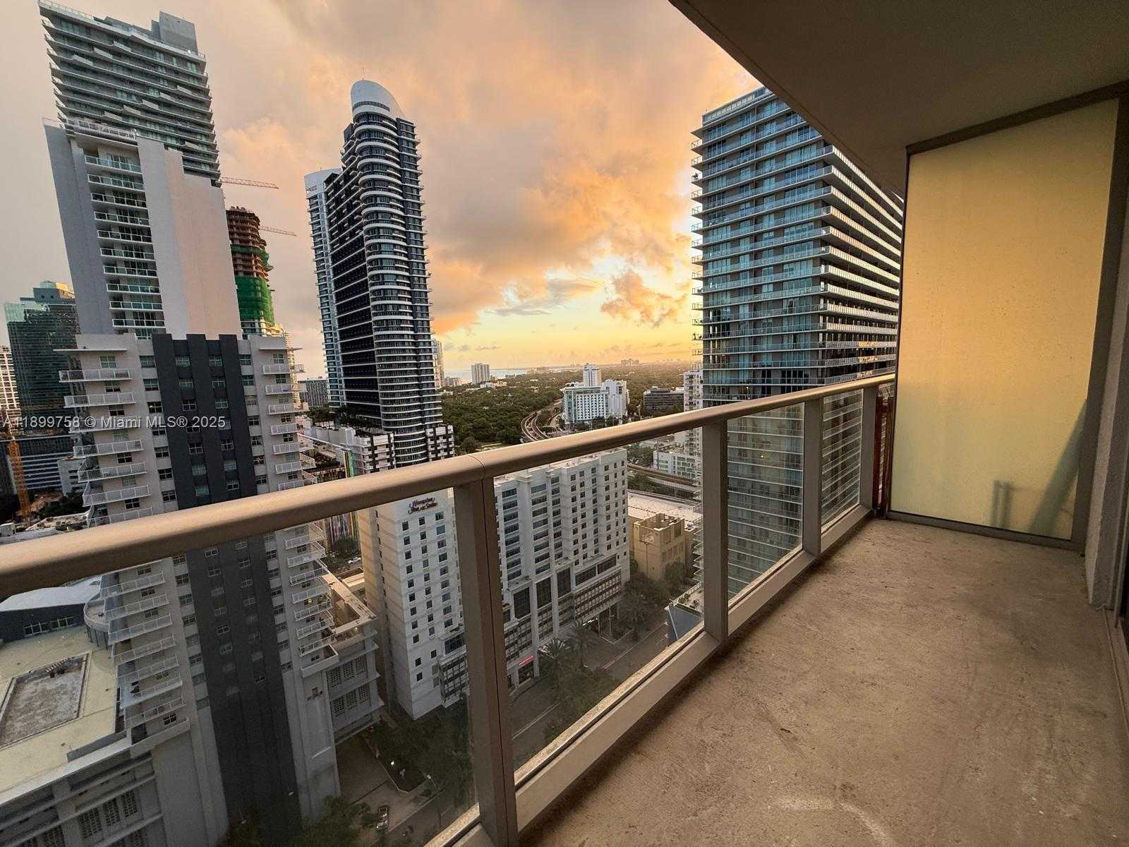 Small Image of 1100 SOUTH MIAMI AVE #2303, Miami Number 16