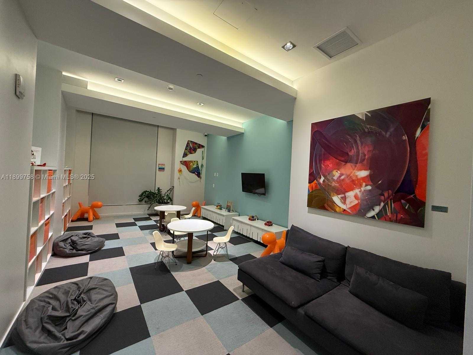 Small Image of 1100 SOUTH MIAMI AVE #2303, Miami Number 22