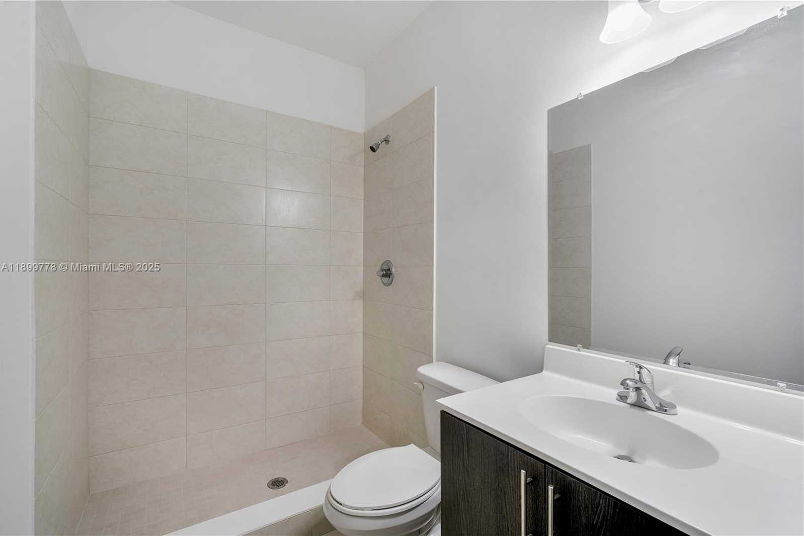 Small Image of 15500 SOUTH WEST 136TH ST #103, Miami Number 10