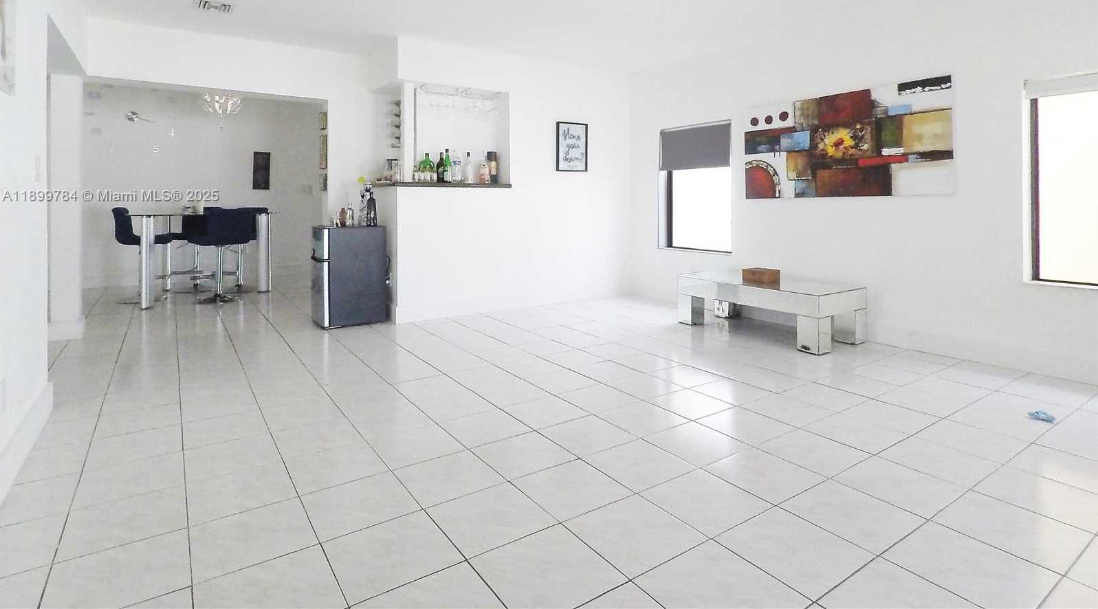 Small Image of 19823 SOUTH WEST 123RD PL, Miami Number 15