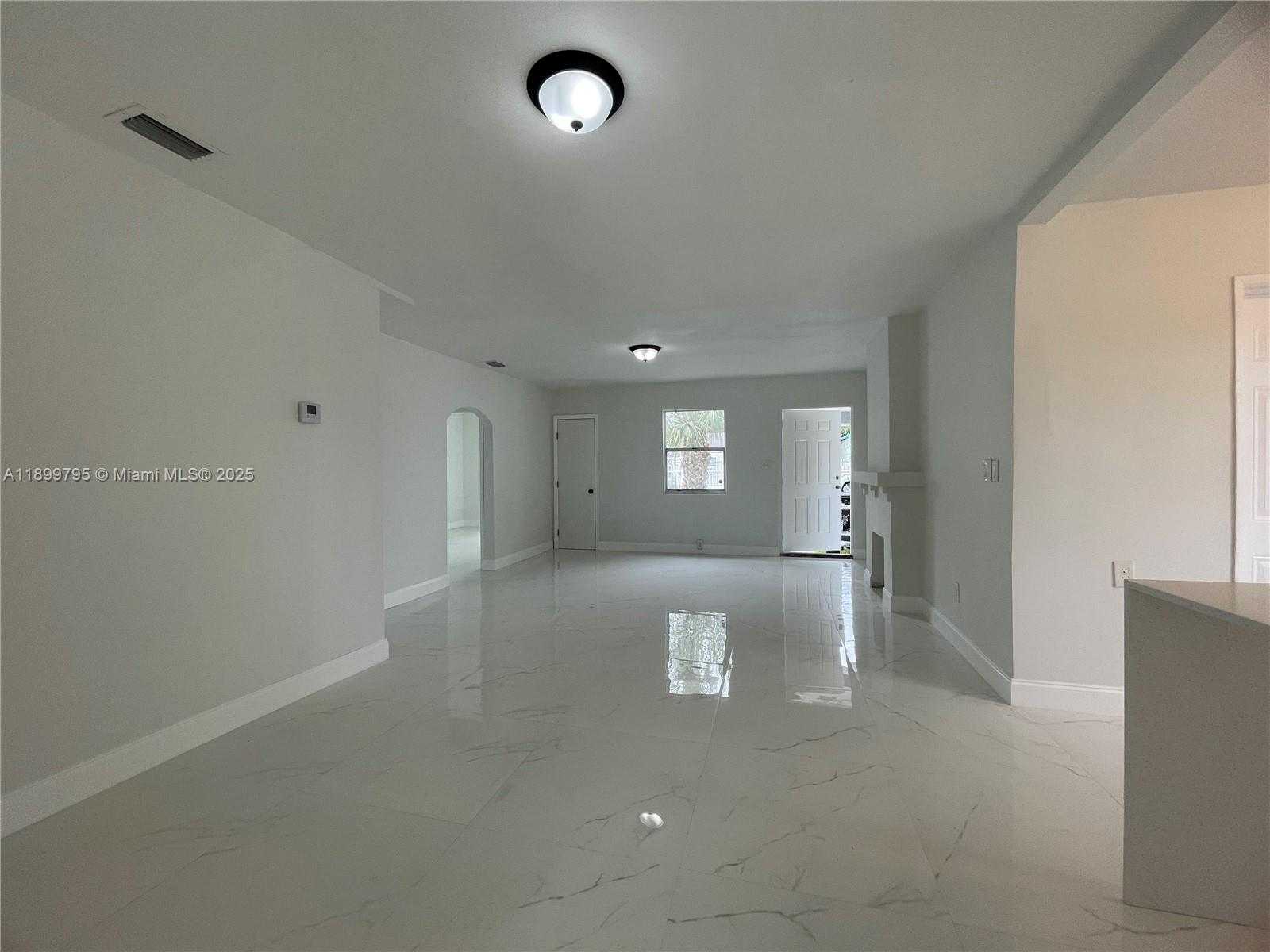 Small Image of 7631 NORTH WEST 4TH AVE, Miami Number 3