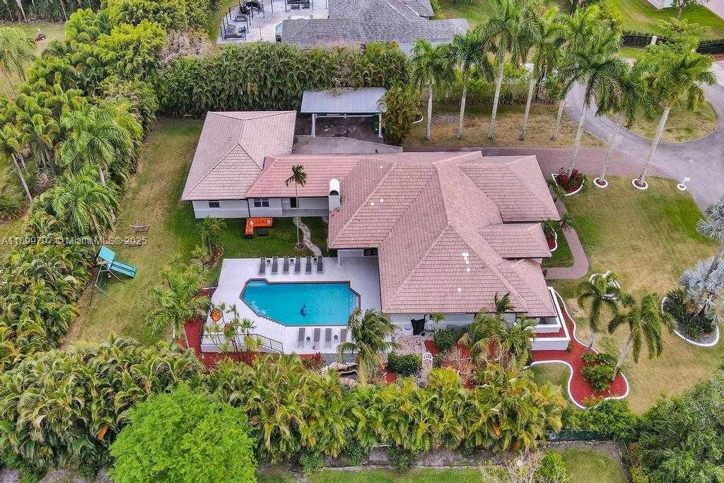 Small Image of 3152 SOUTH WEST 147TH AVE, Davie Number 10