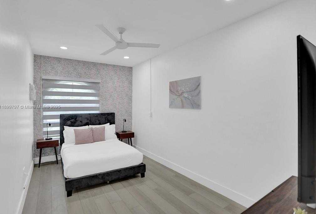 Small Image of 3152 SOUTH WEST 147TH AVE, Davie Number 11