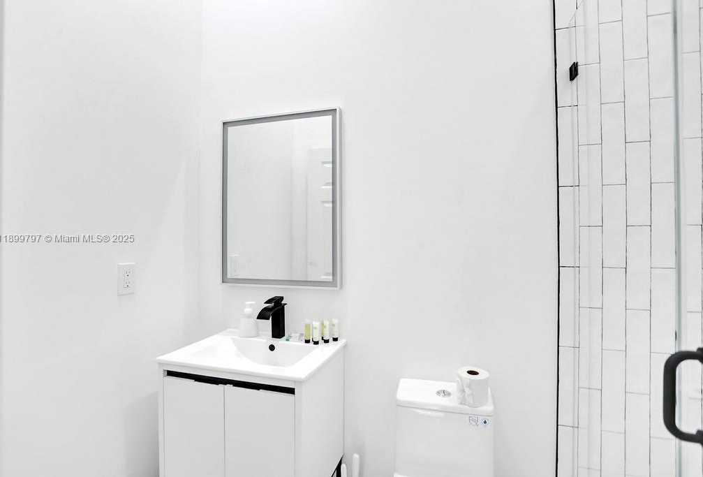 Small Image of 3152 SOUTH WEST 147TH AVE, Davie Number 13